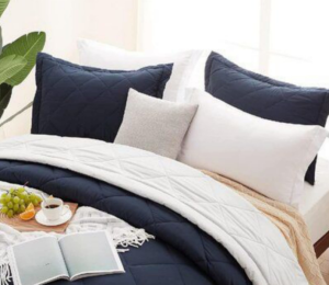 Edredon color azul marino