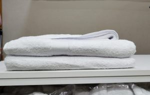 Toallas blancas de baño de 550 gramos