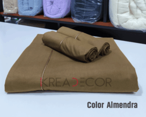 Juego de Sabanas color almendra de Algodón de 200 hilos