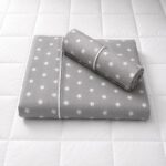 Sabanas color plomo con estrella blanca